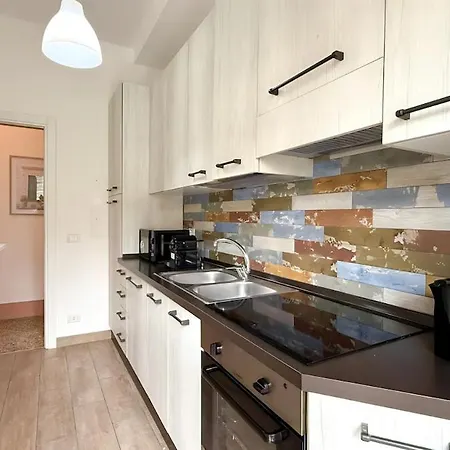 Apartment Stylish Balcony, Ac,aqueduct View Rome