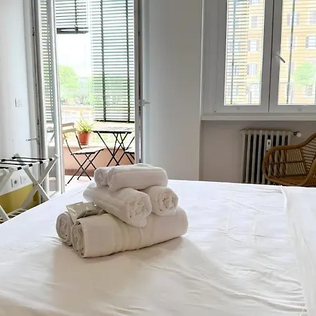 Stylish Balcony, Ac,aqueduct View *